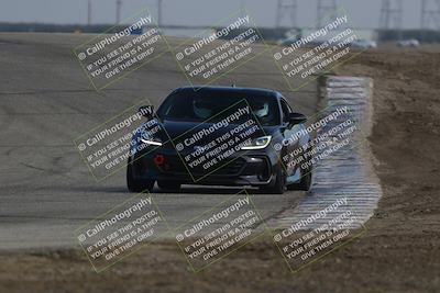 media/Oct-19-2025-Speed Ventures (Sun) [[a6e7fe67be]]/Black/Session 2 (Outside Grapevine)/